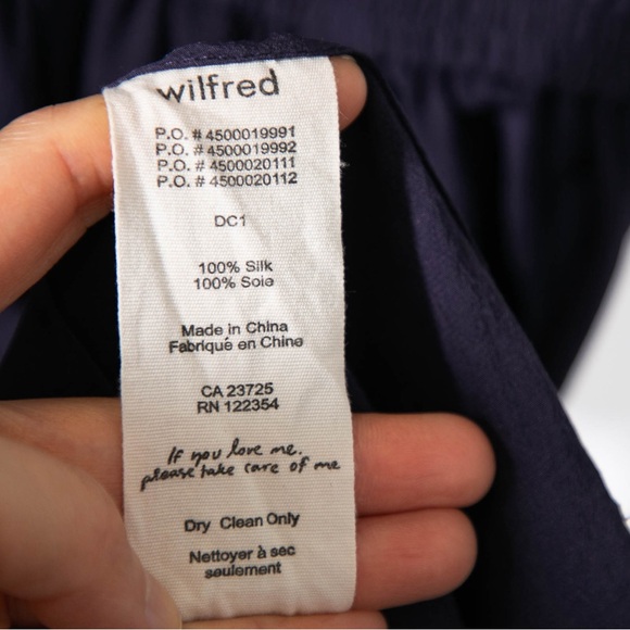 Aritzia Wilfred 100% Silk Short Sleeve Faux Wrap Classic Dress XS - Picture 6 of 6